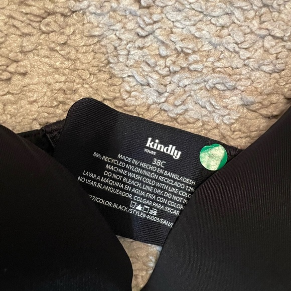 Bra - Picture 2 of 3